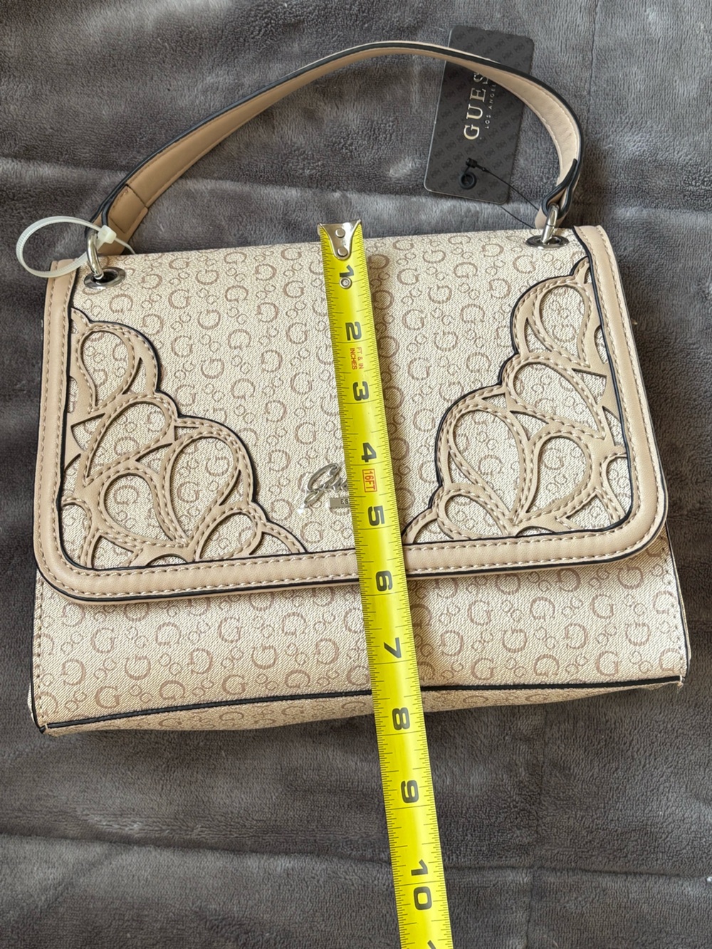 Guess purse - Picture 6 of 7